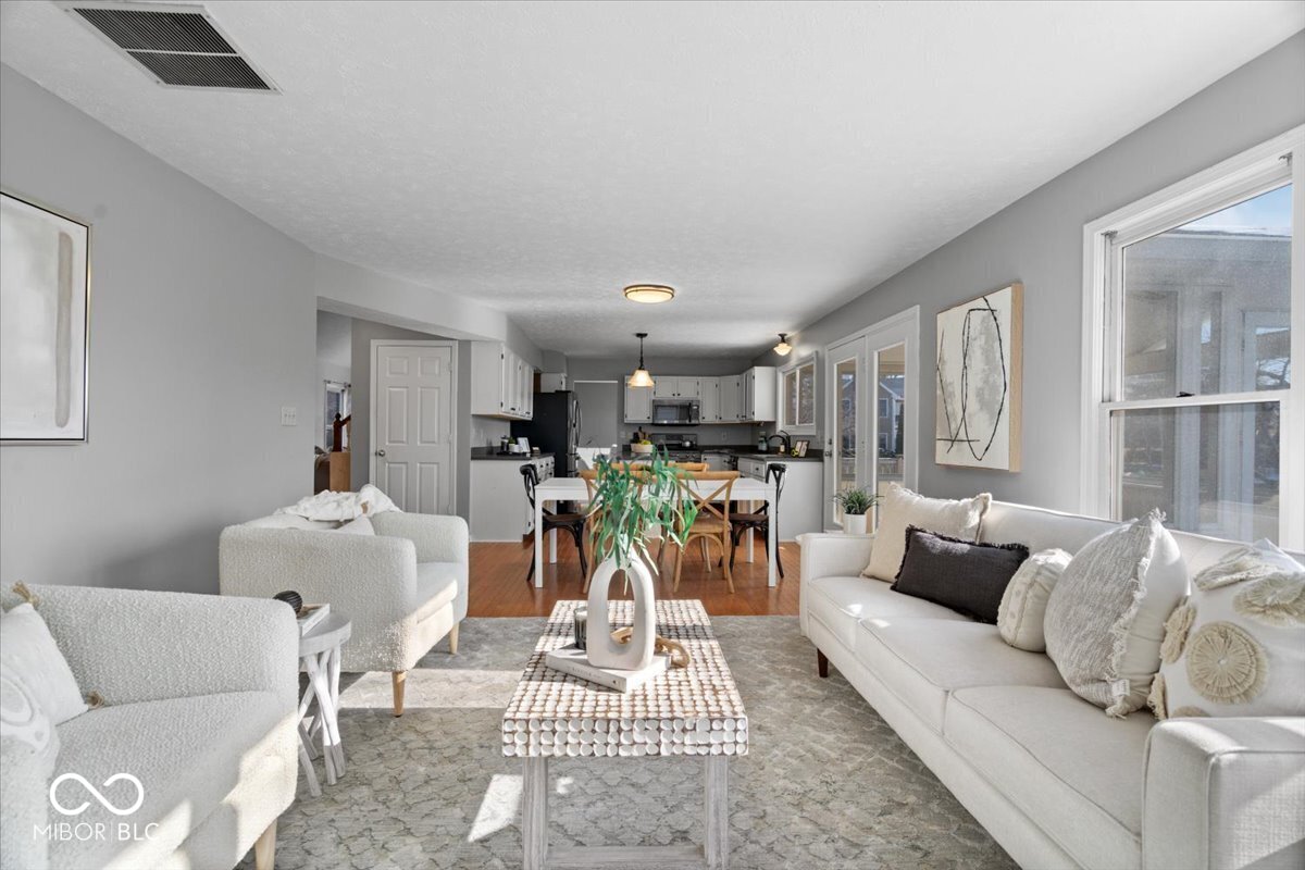 7411 Bramblewood Lane