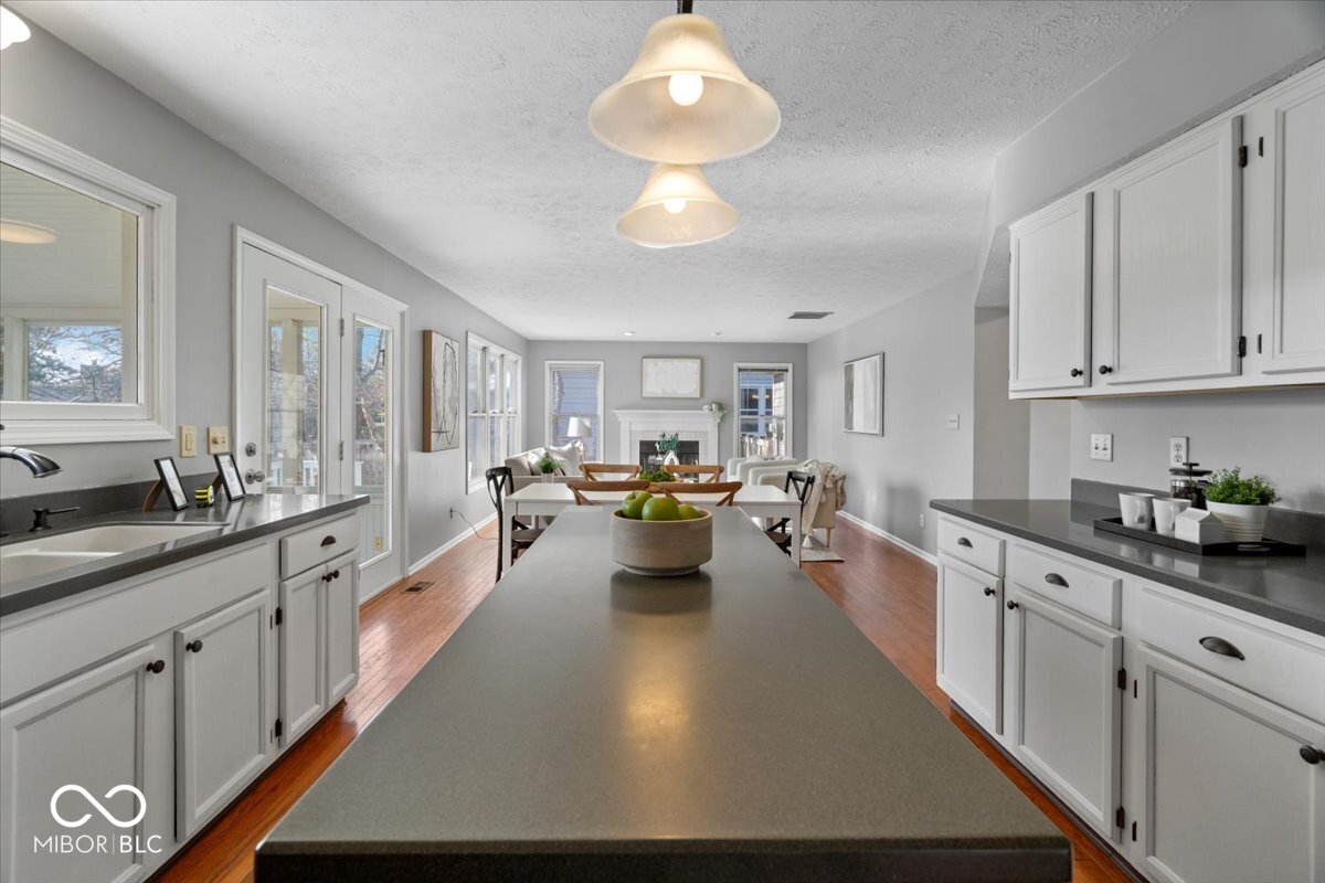 7411 Bramblewood Lane