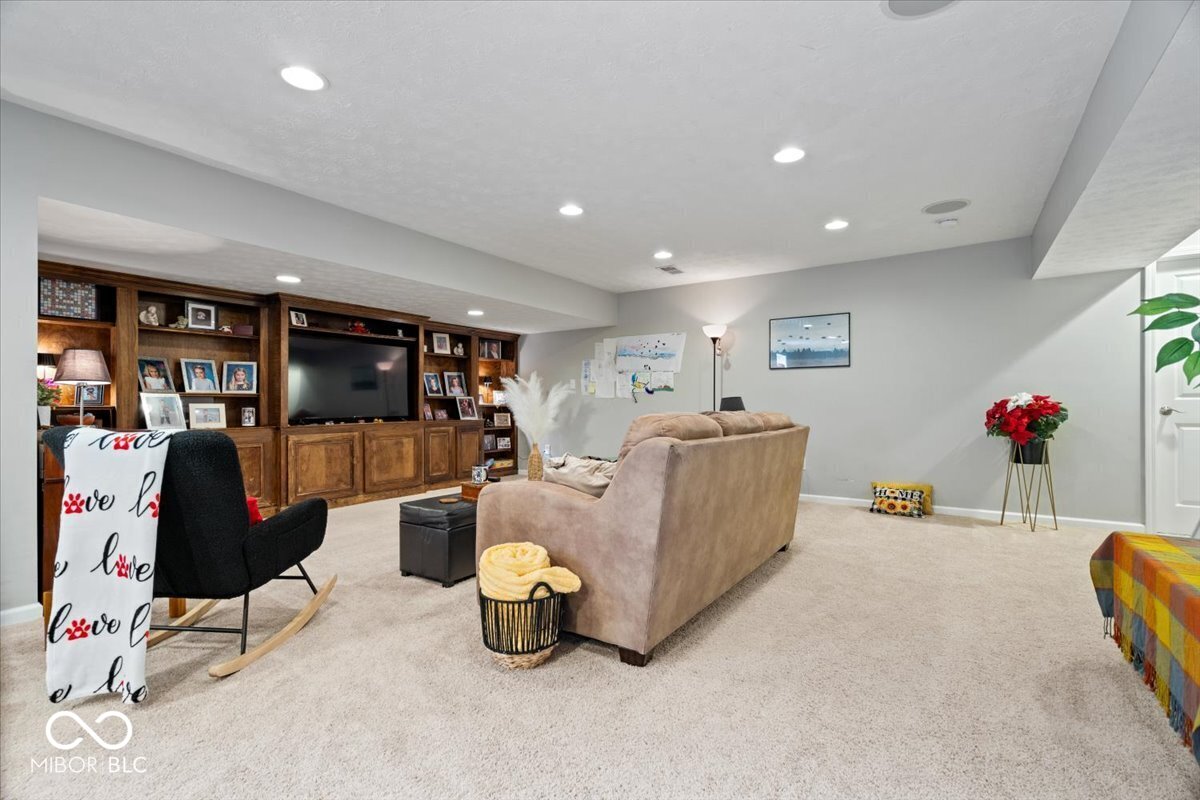 6532 Briarwood Place