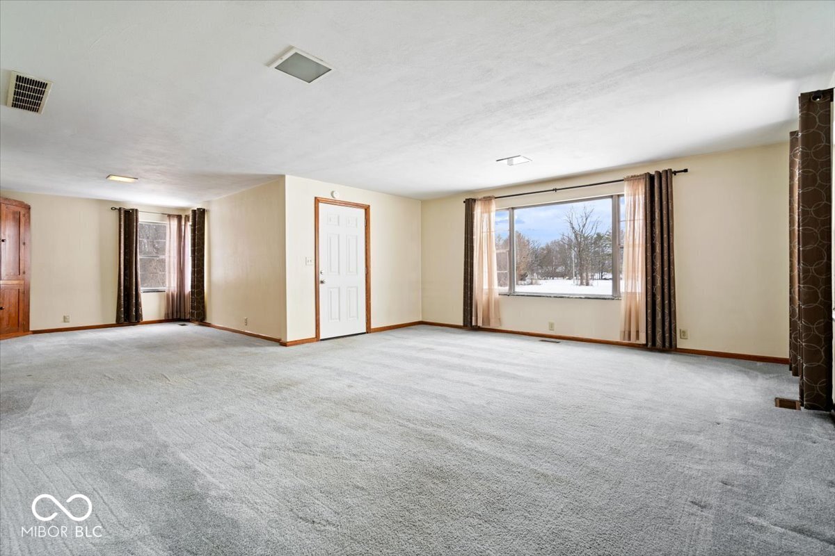 3 E County Road 900 N