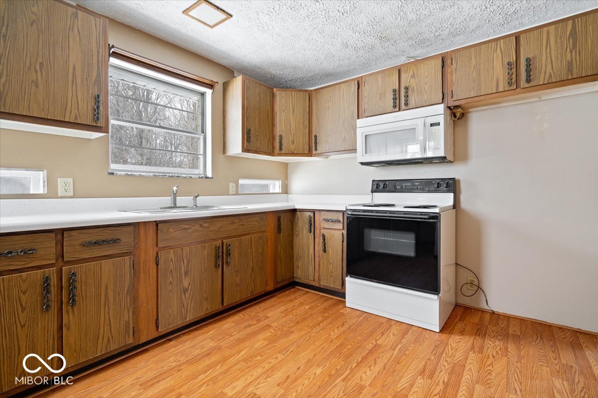 3 E County Road 900 N