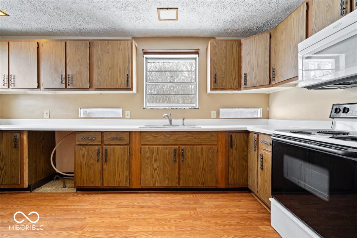 3 E County Road 900 N