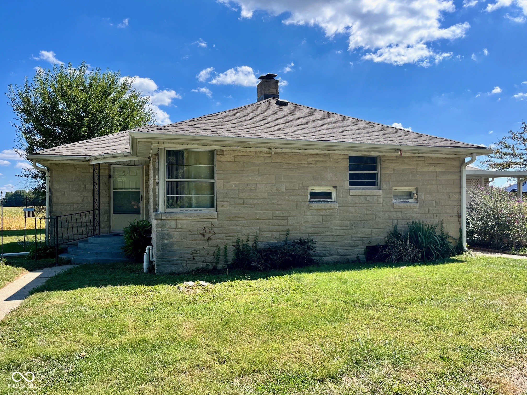 3 E County Road 900 N