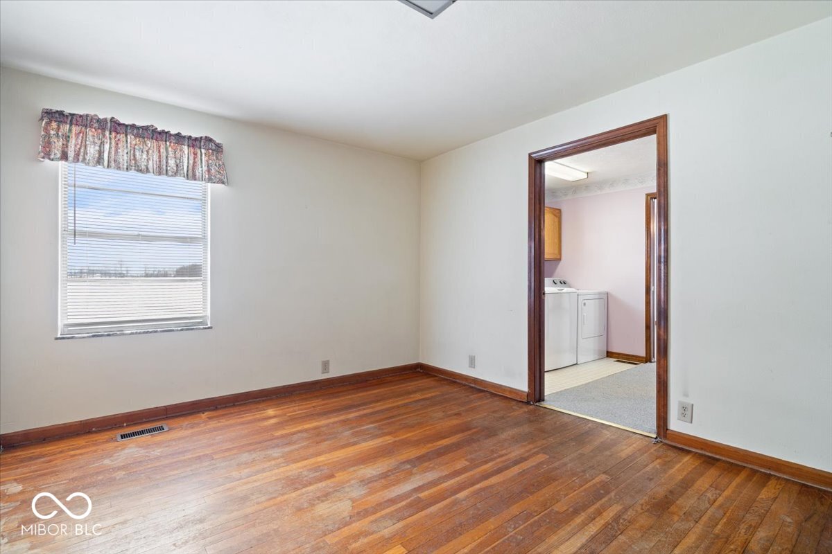 3 E County Road 900 N