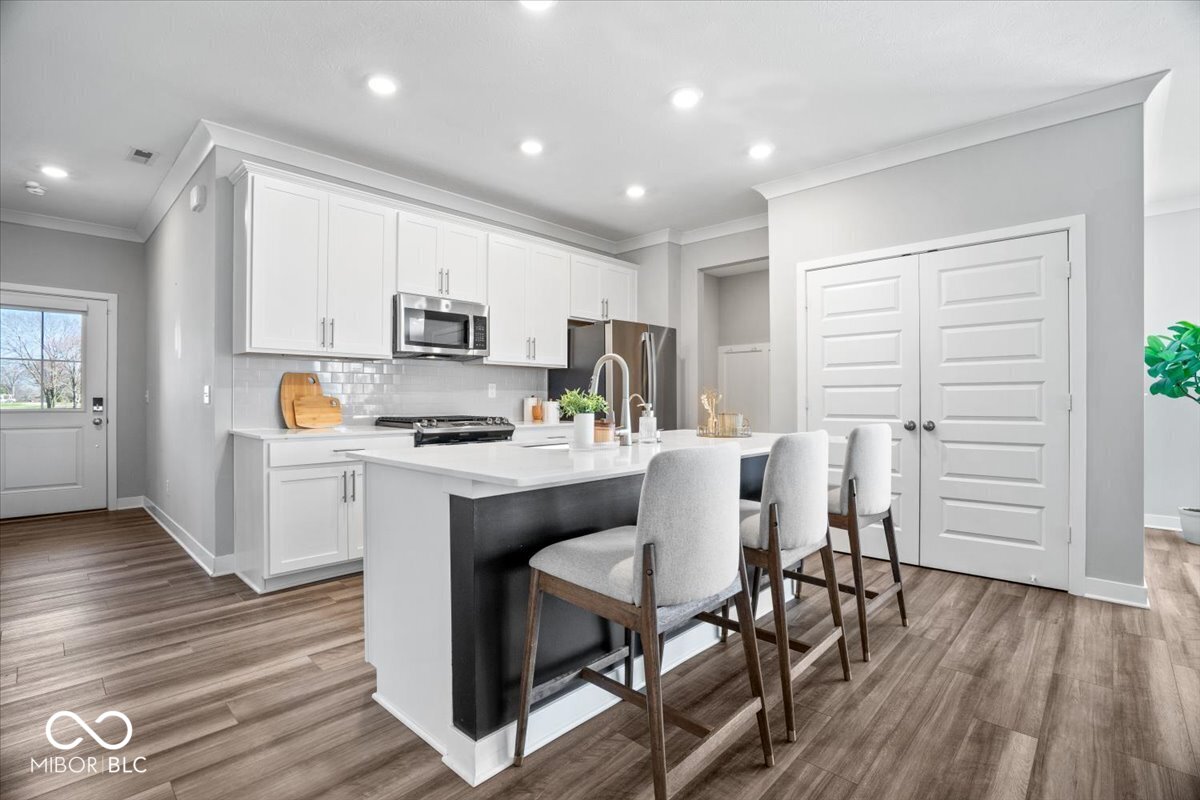 6988 Covington Street