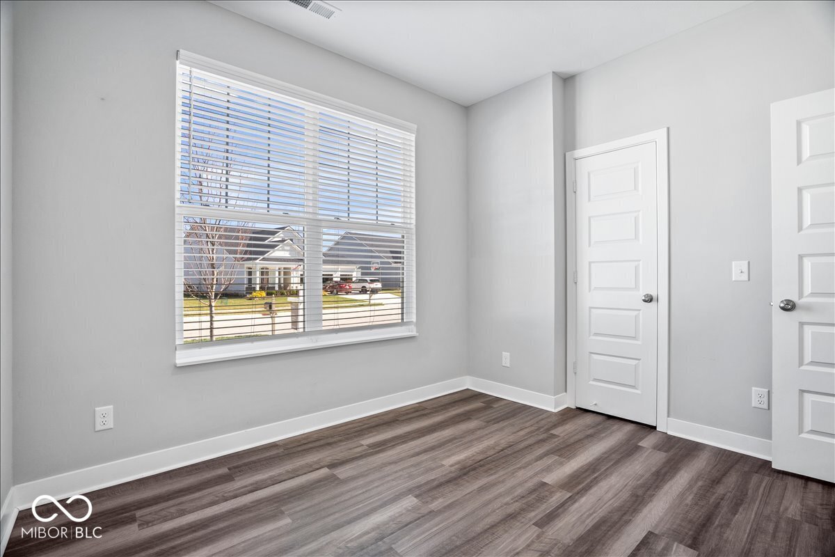 6988 Covington Street