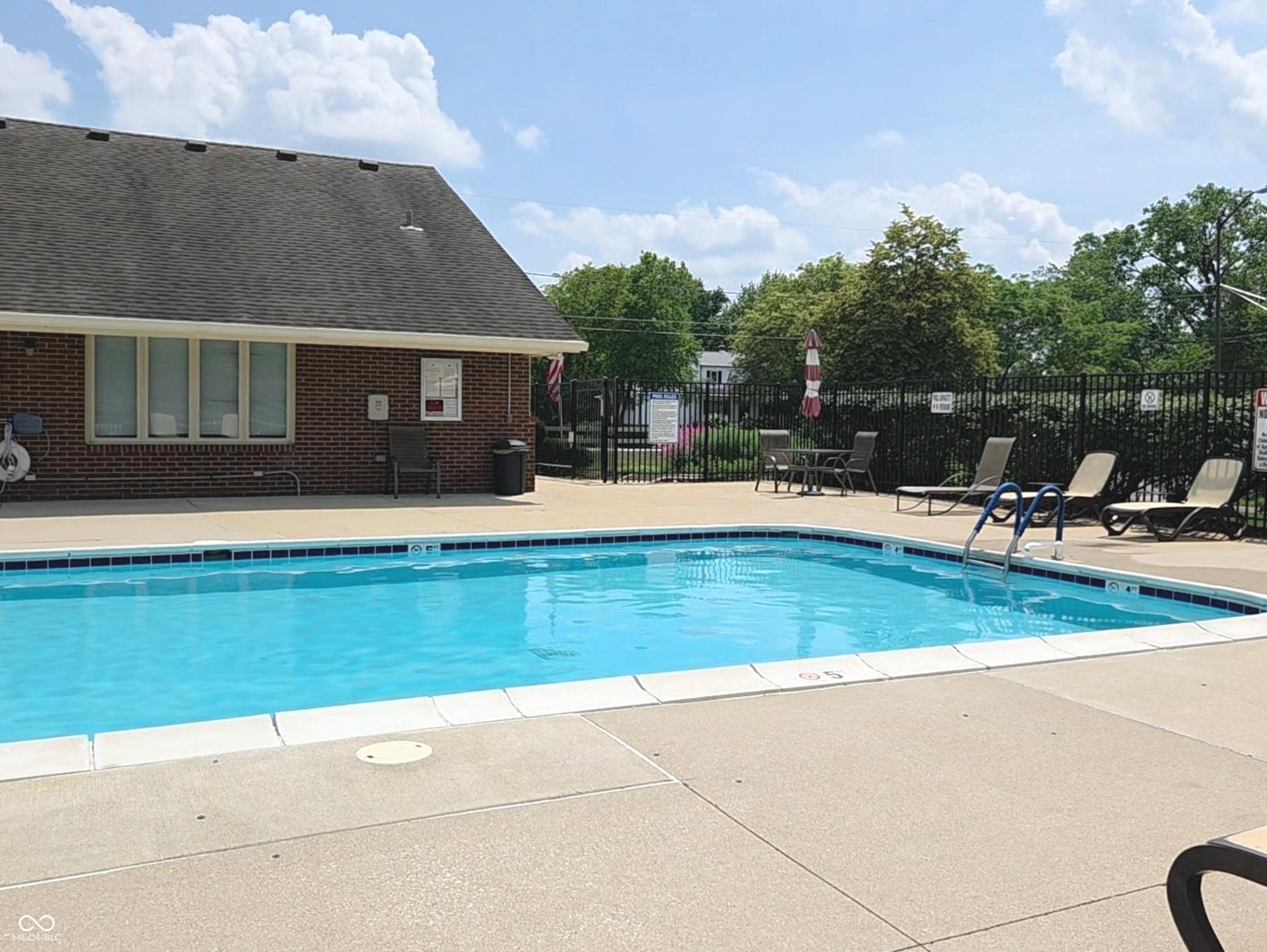 7513 Castleton Farms West Drive