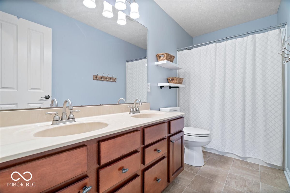 6537 Briarwood Place