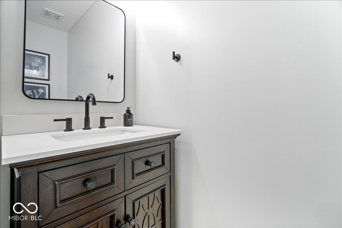 6537 Briarwood Place