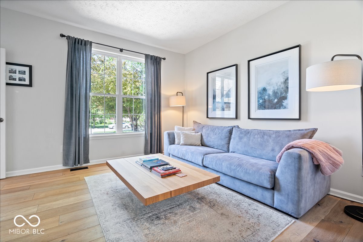 6537 Briarwood Place