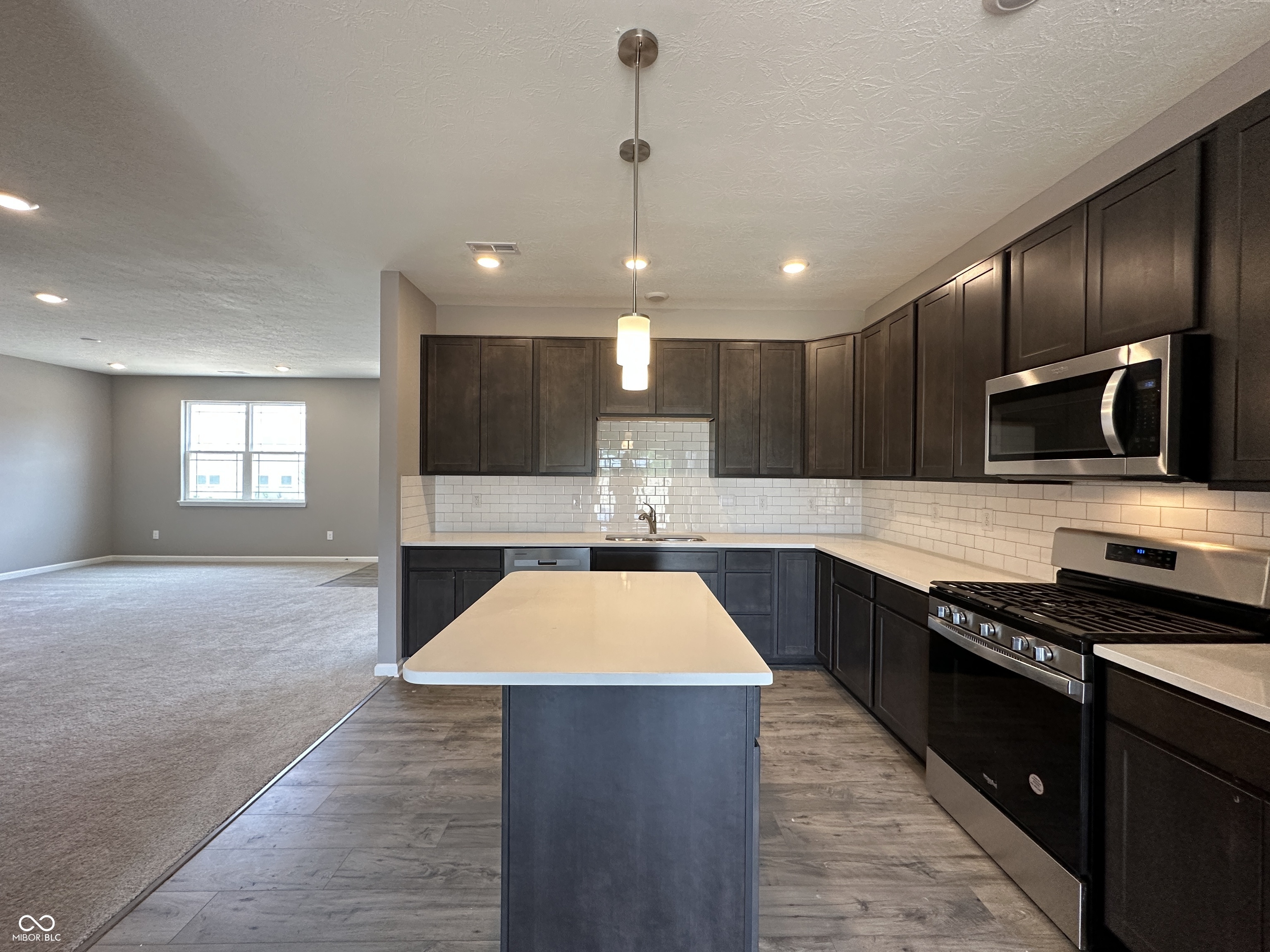 2838 Maricopa Boulevard