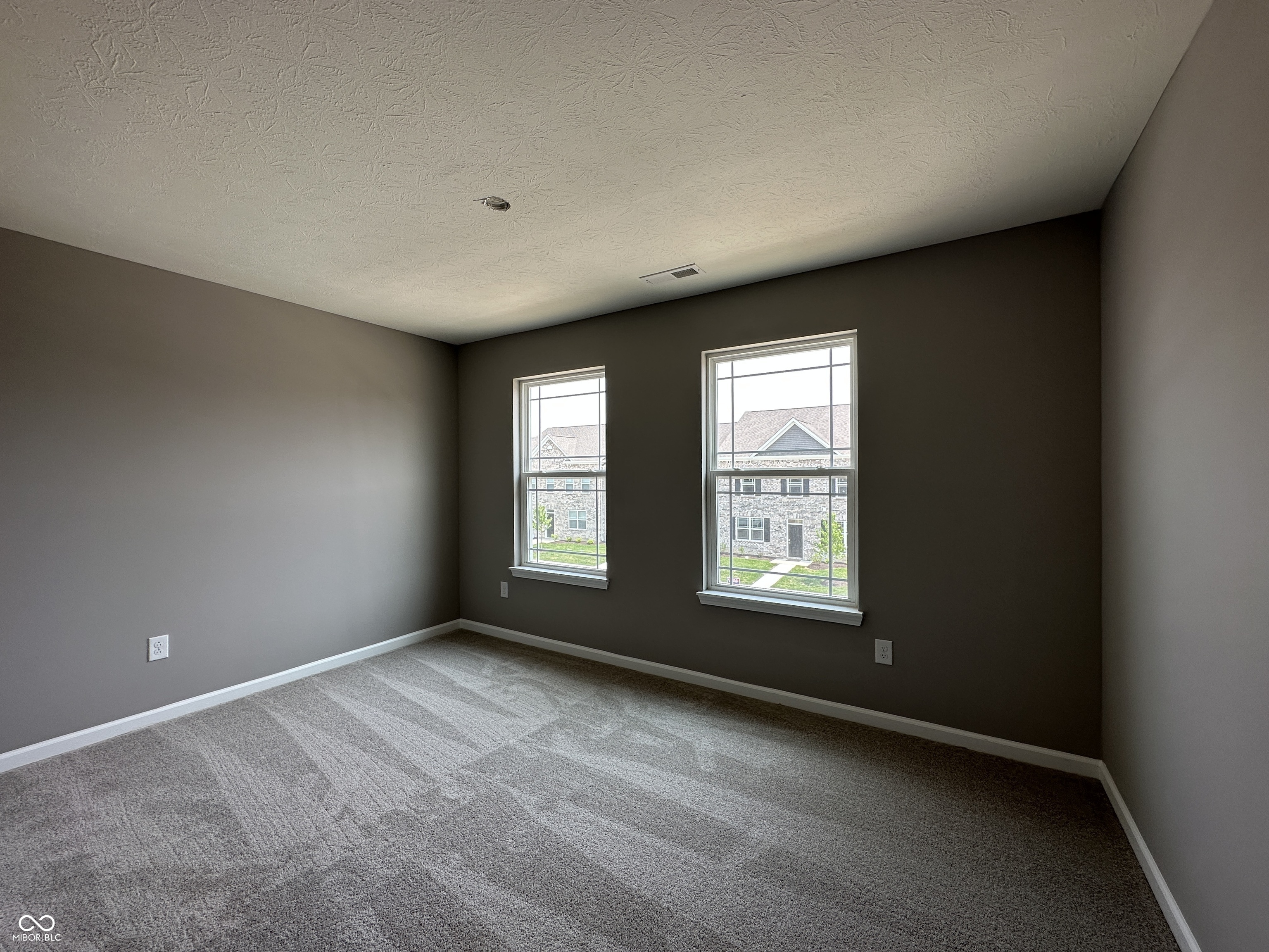 2838 Maricopa Boulevard