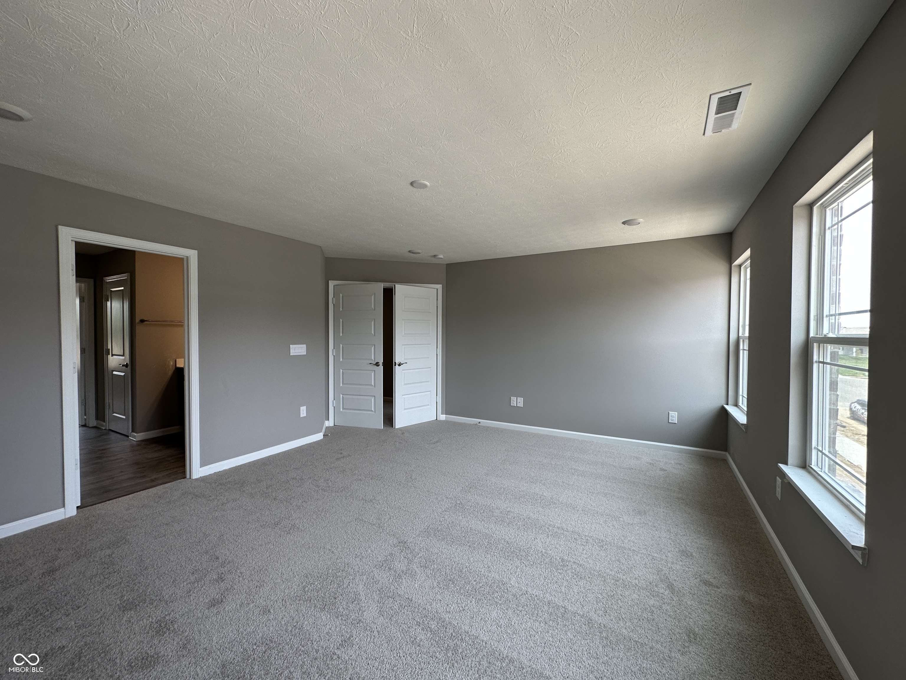 2838 Maricopa Boulevard