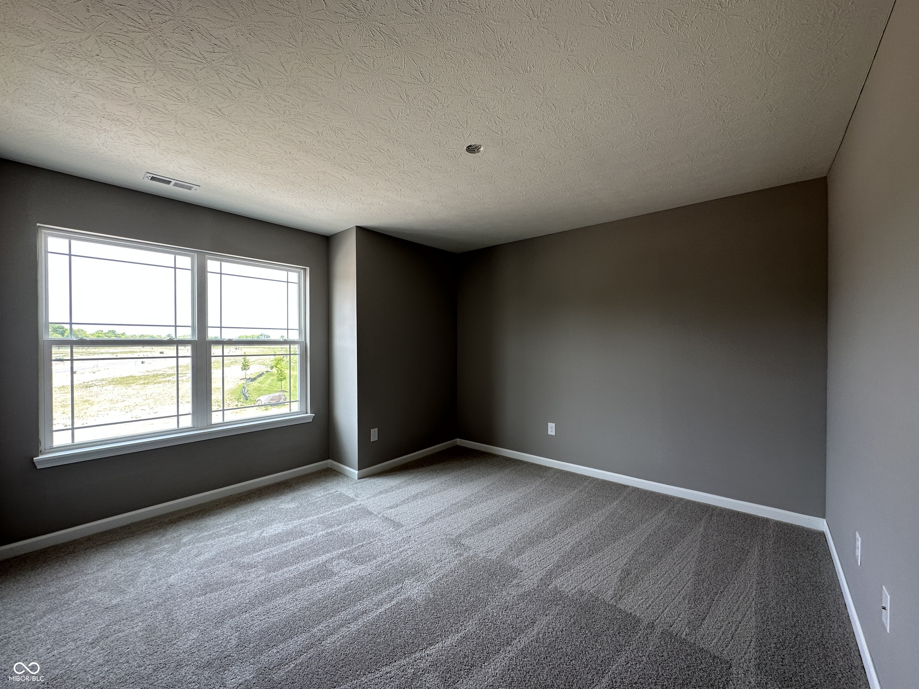 2838 Maricopa Boulevard