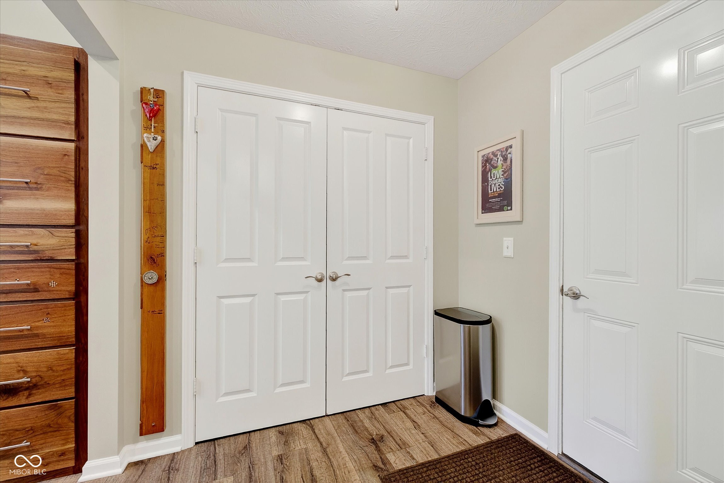 14091 Timber Knoll Drive