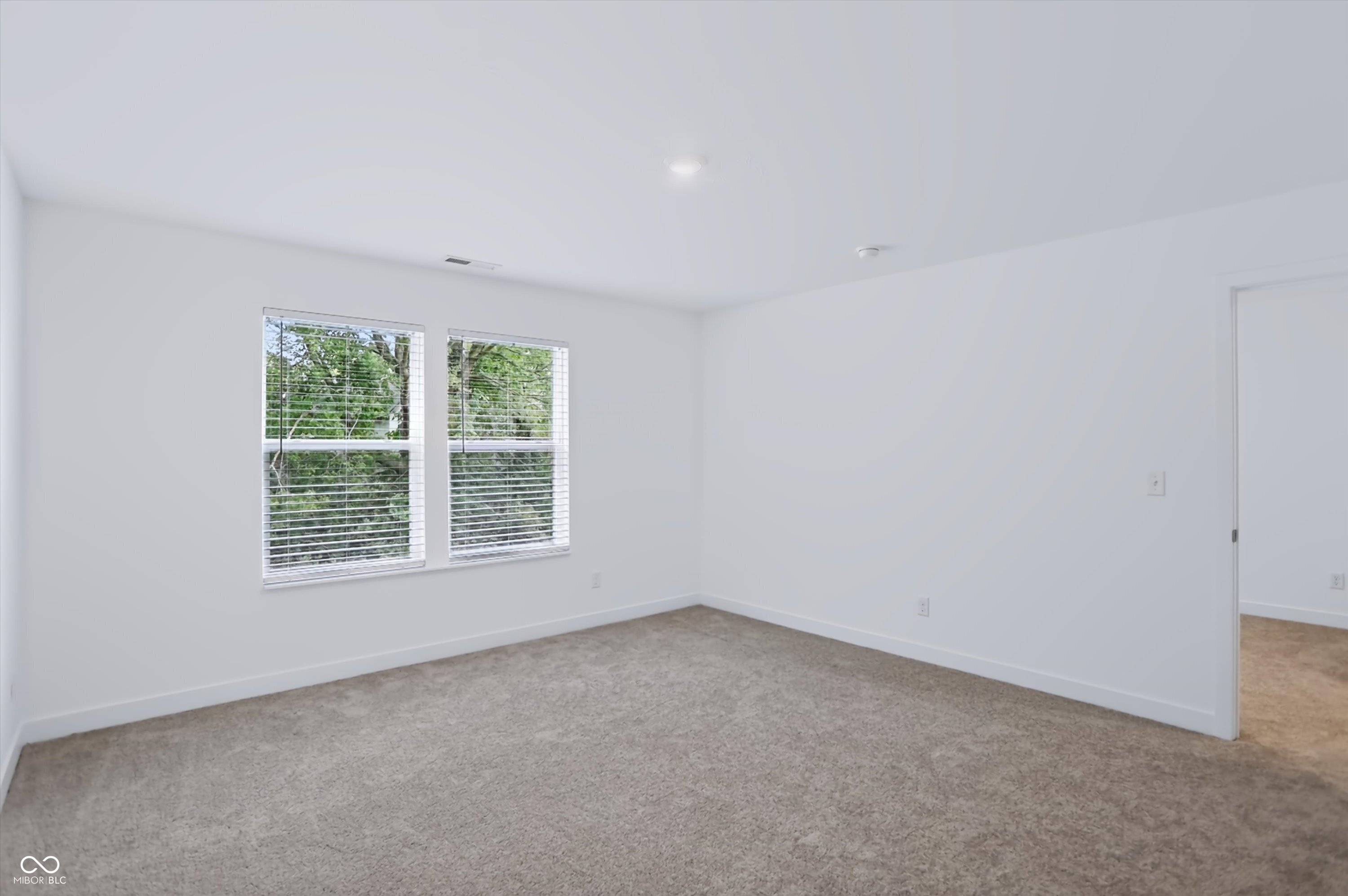 406 Monarch Lane