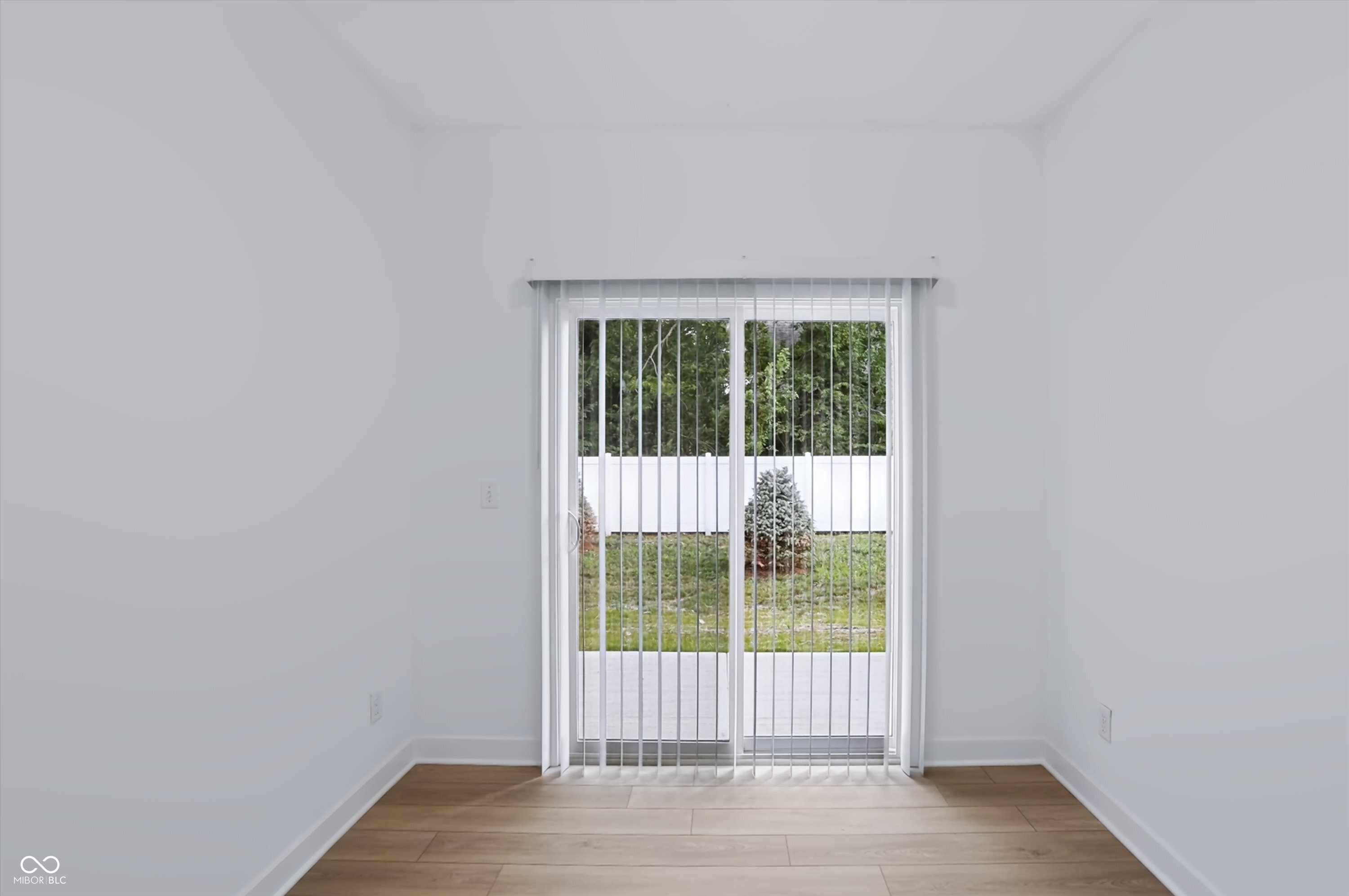 406 Monarch Lane