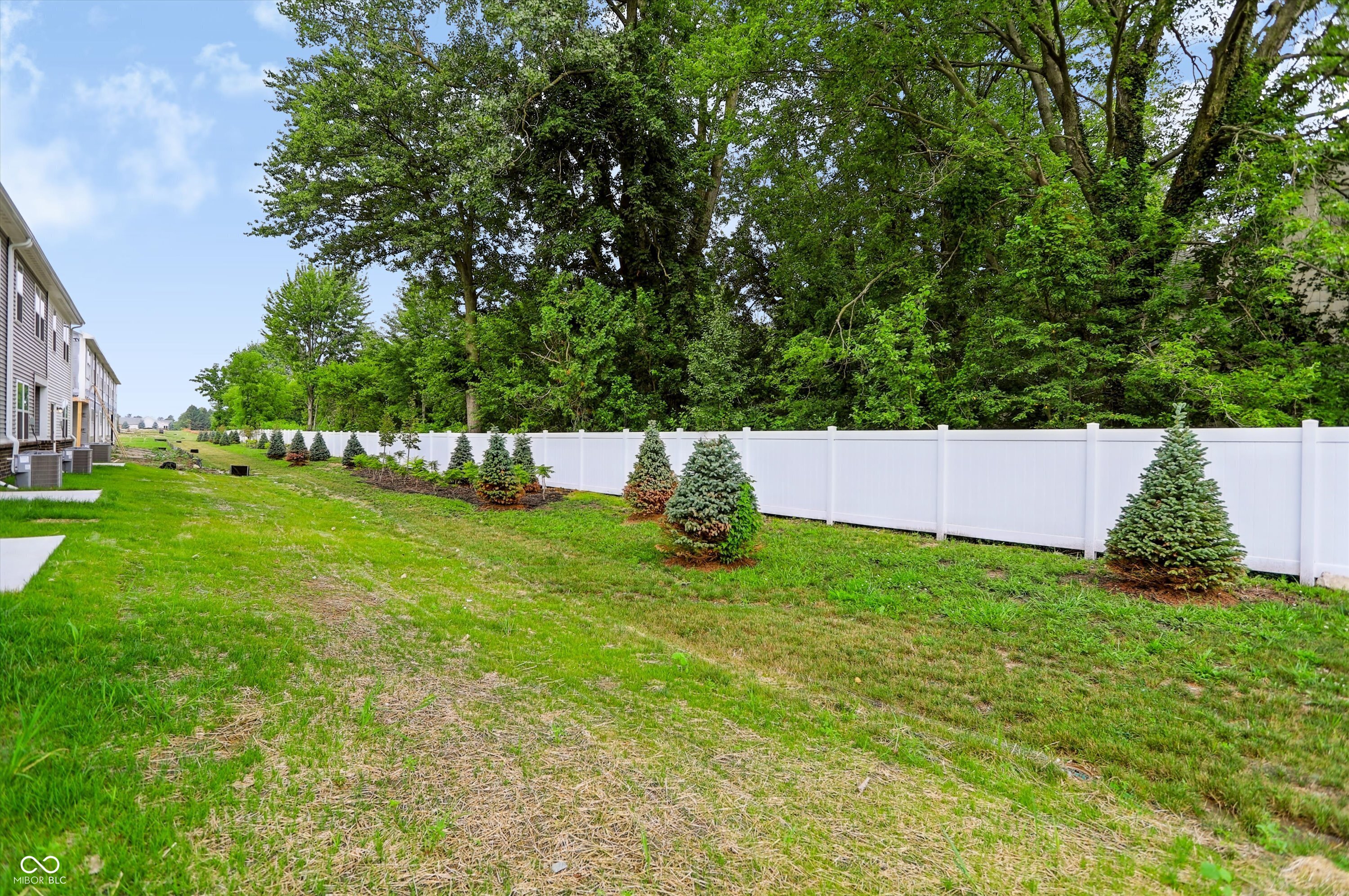 406 Monarch Lane