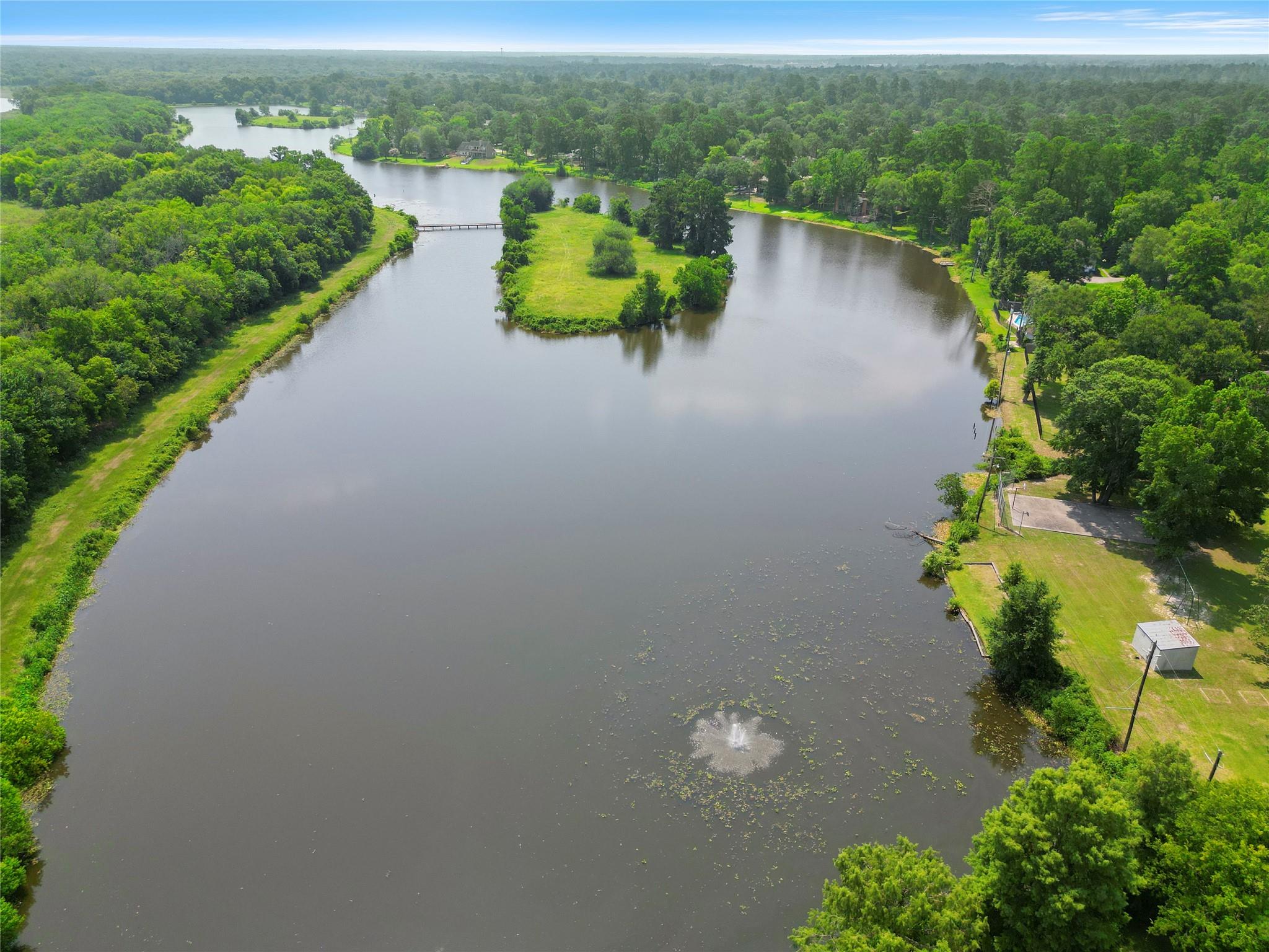 401 Brook Hollow Dr