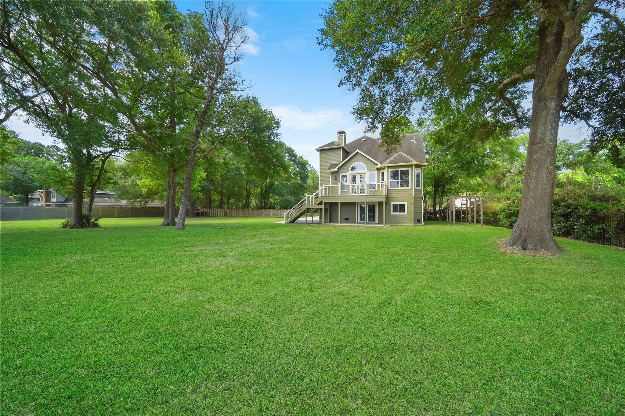 401 Brook Hollow Dr