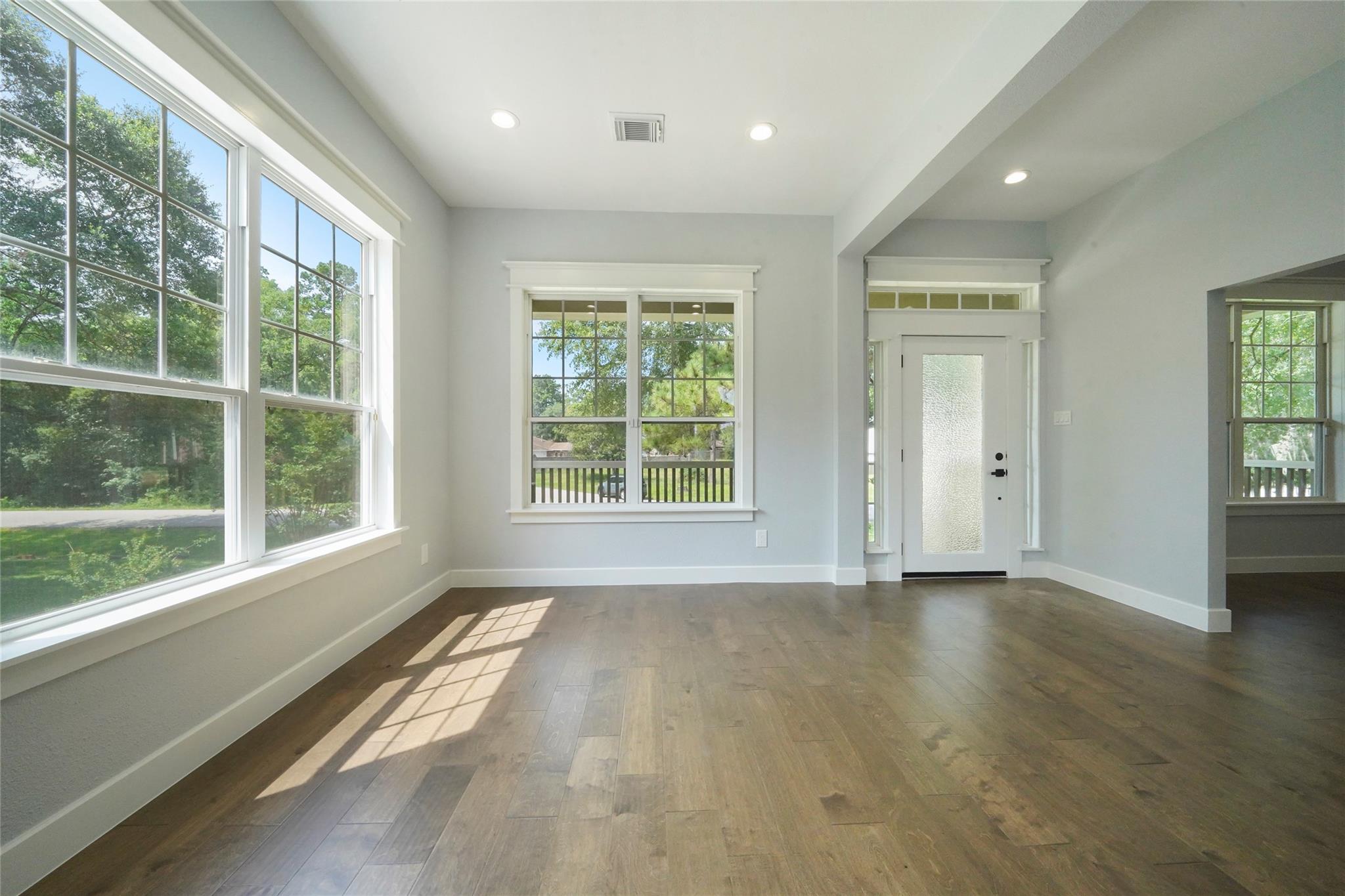 401 Brook Hollow Dr