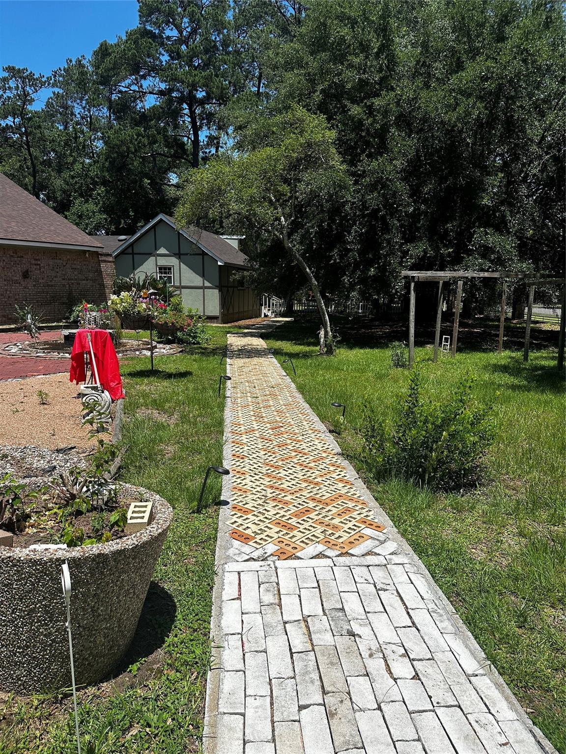 17821 Theiss Mail Route # C