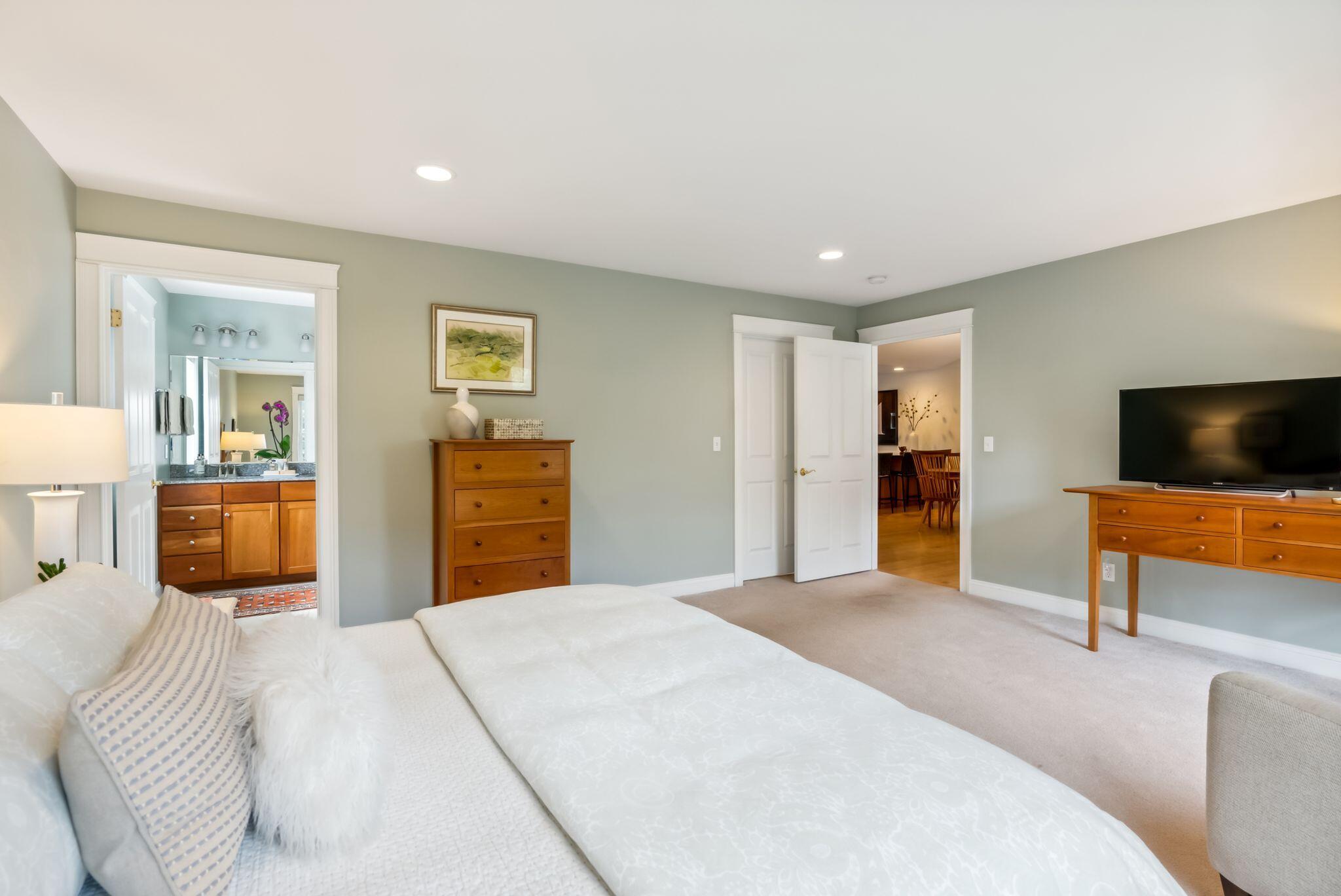 9 Goose Ledge Road, 41