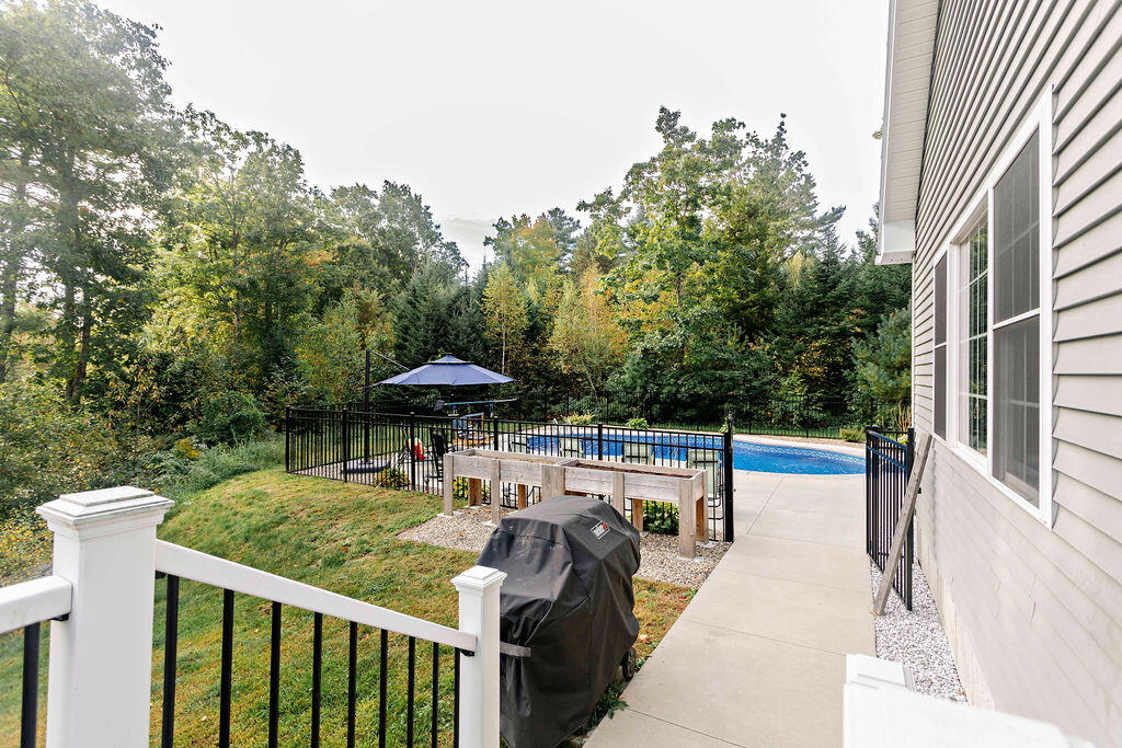 23 Boulder Drive