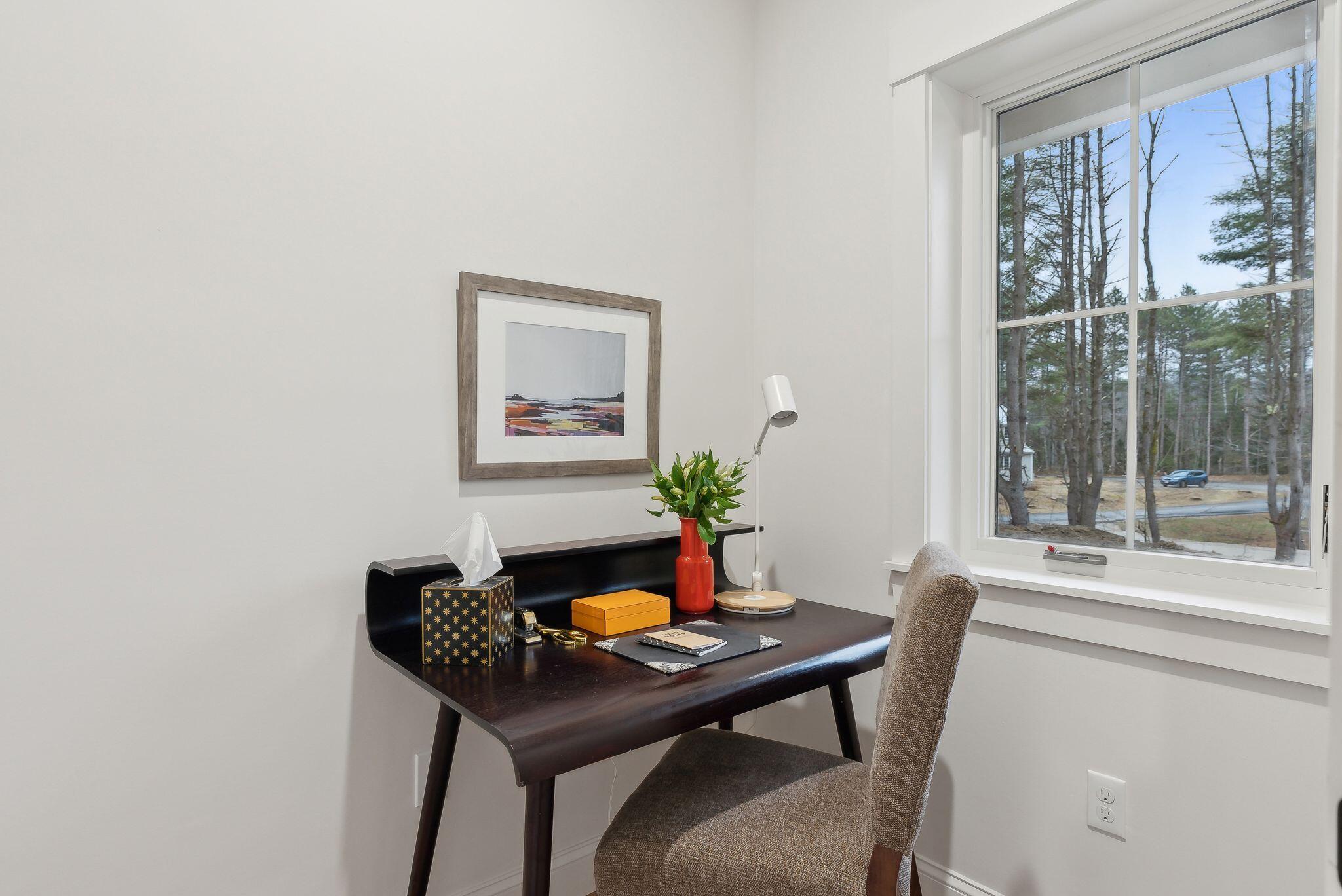 60 Oaken Ridge, 1