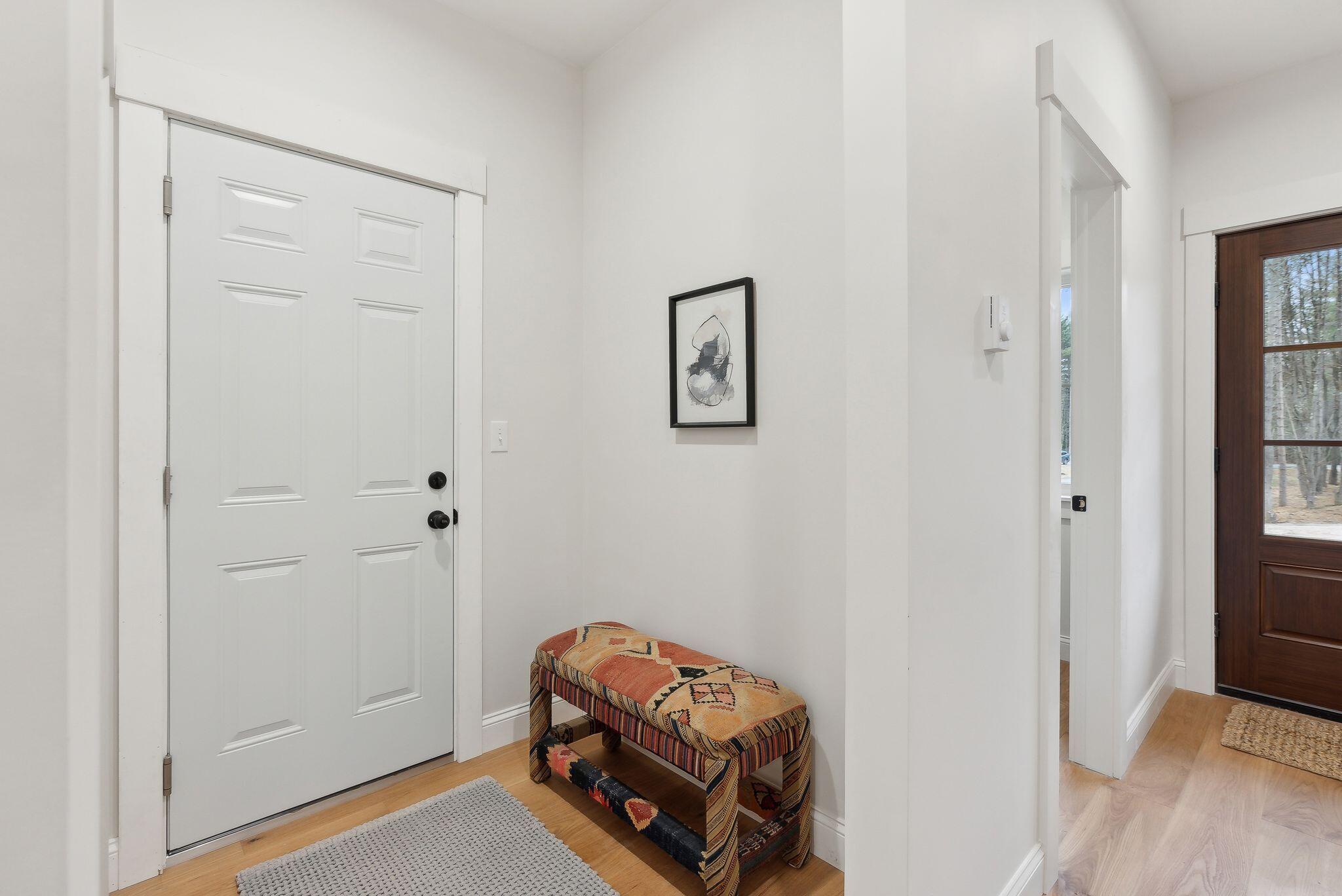 60 Oaken Ridge, 1