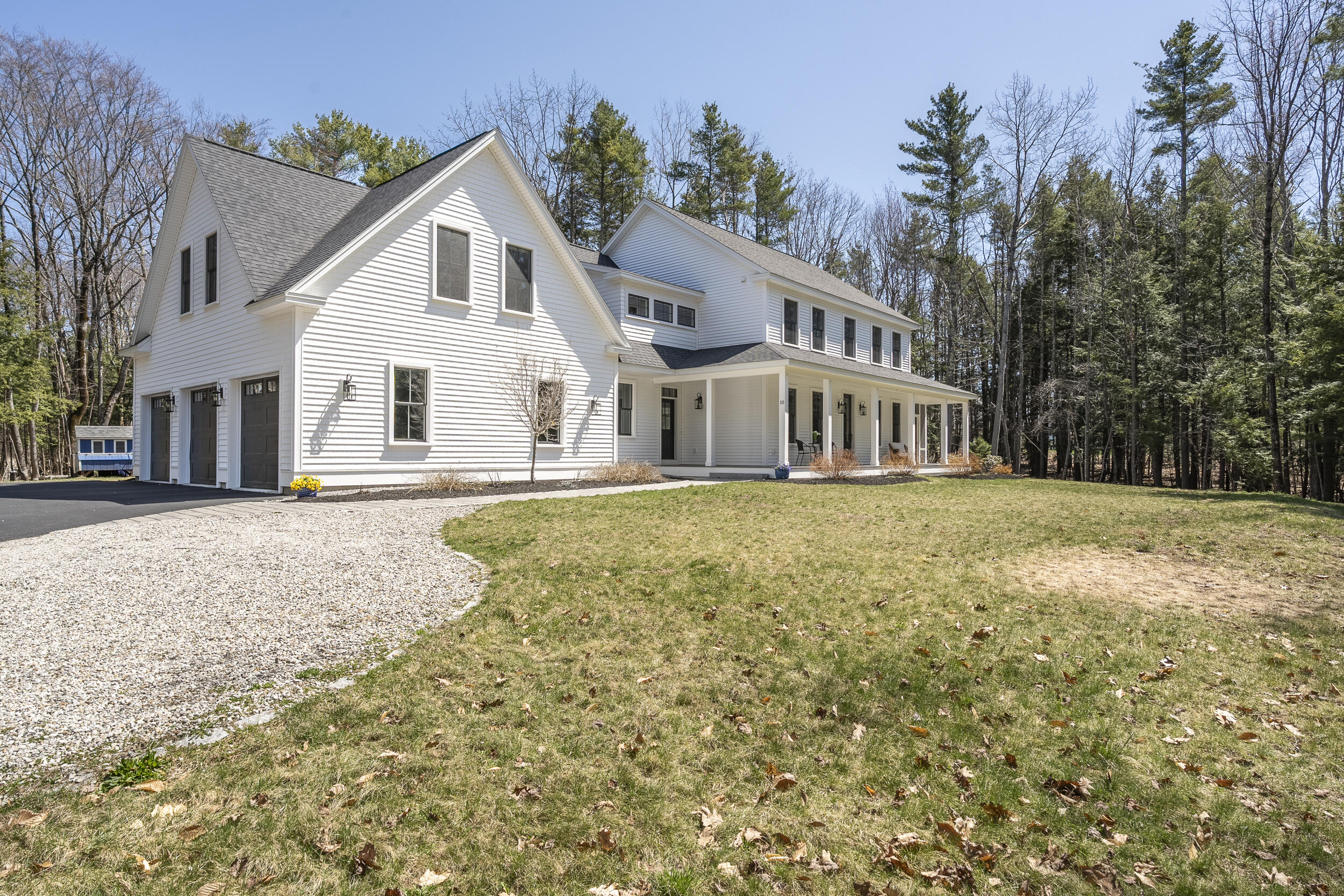 10 Woods Road