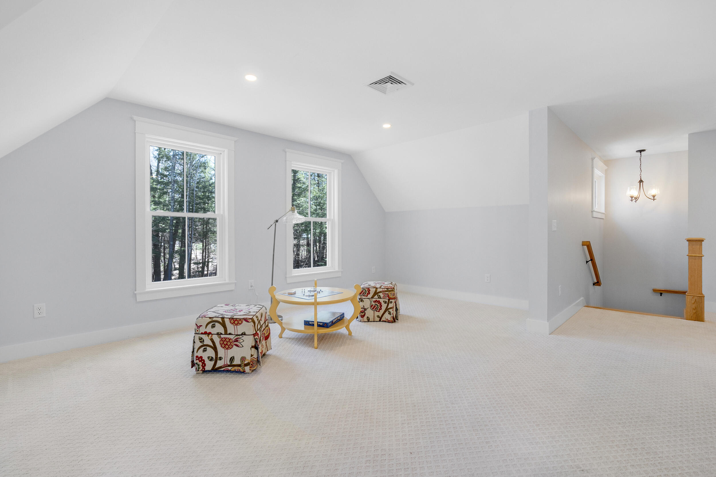 10 Woods Road