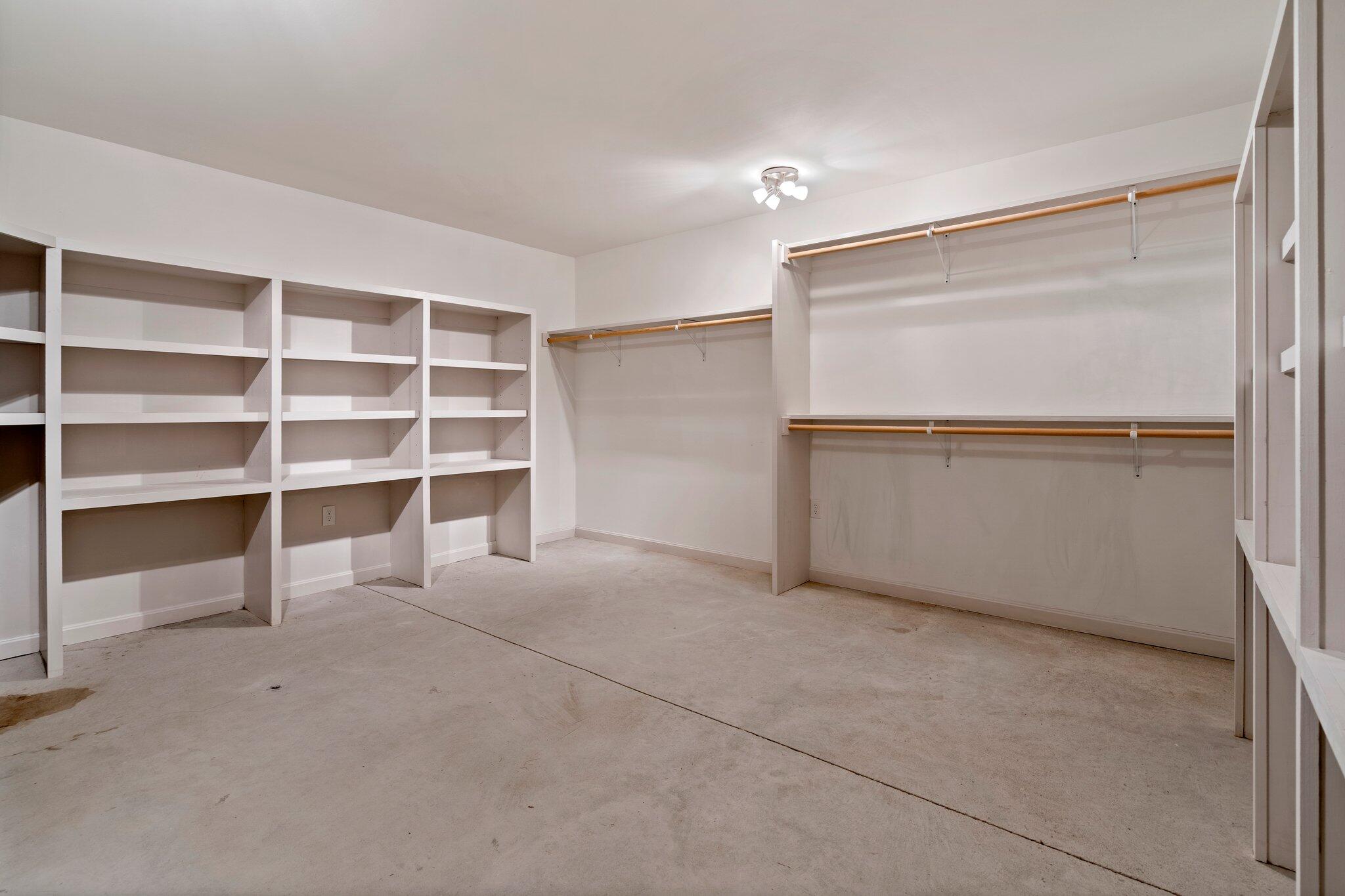 423 Allen Road