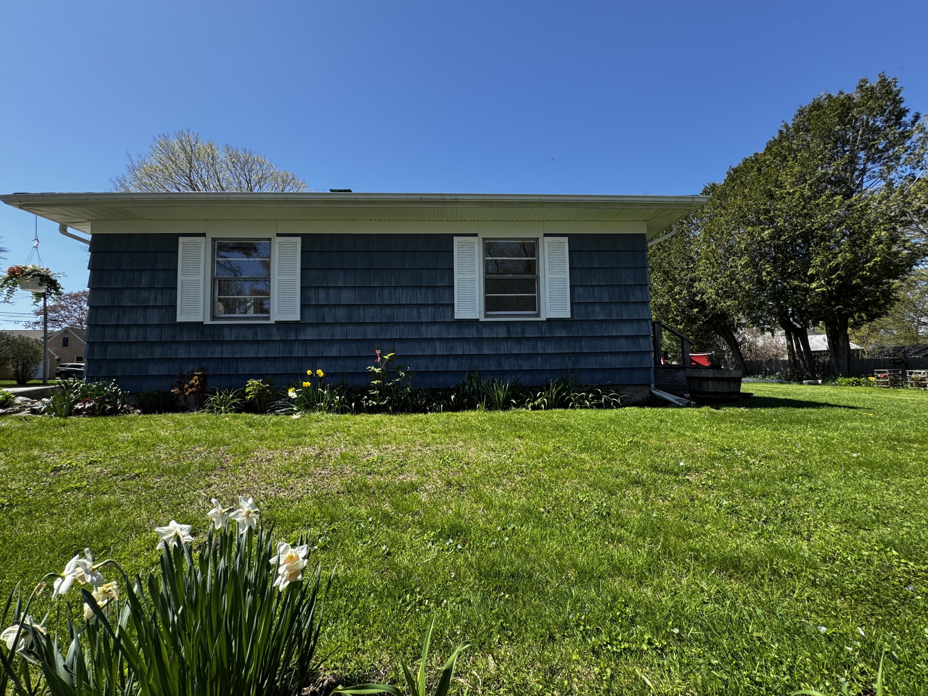 18 Rand Road