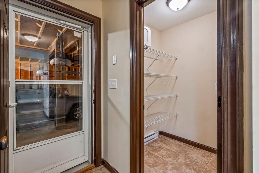 4 Dresser Road