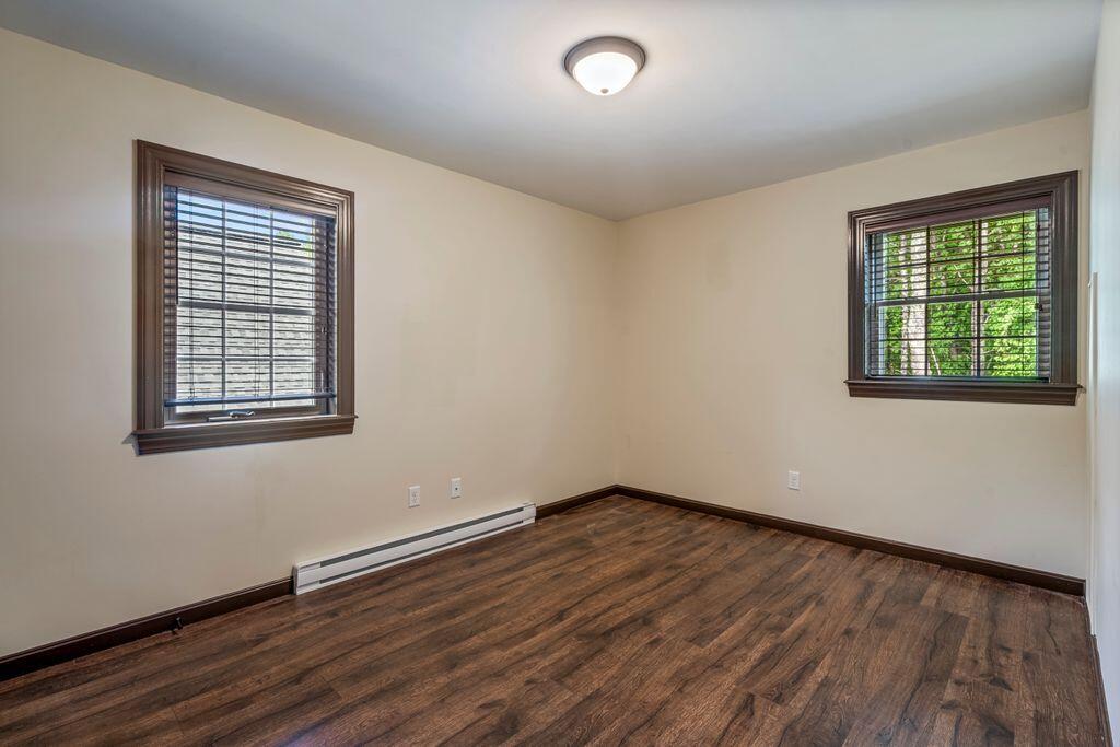 4 Dresser Road