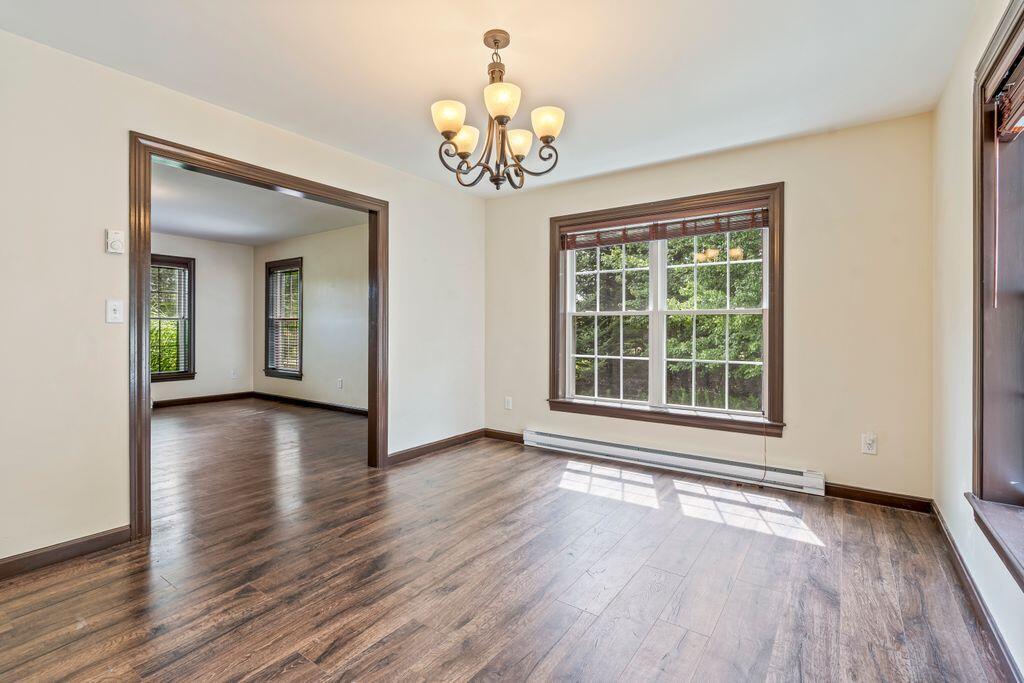 4 Dresser Road