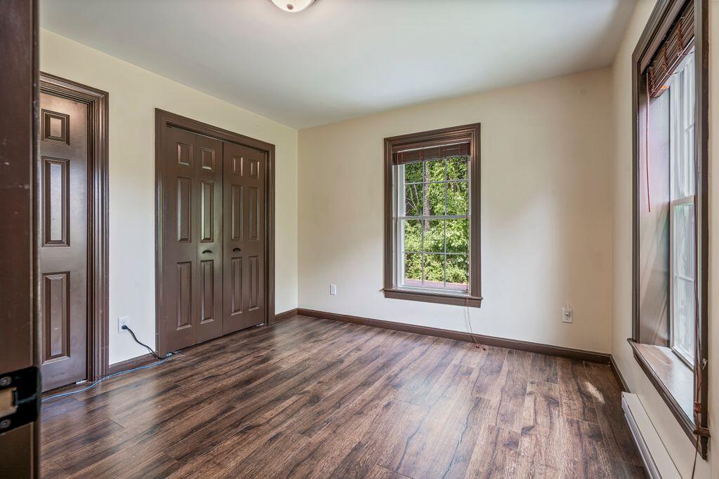 4 Dresser Road