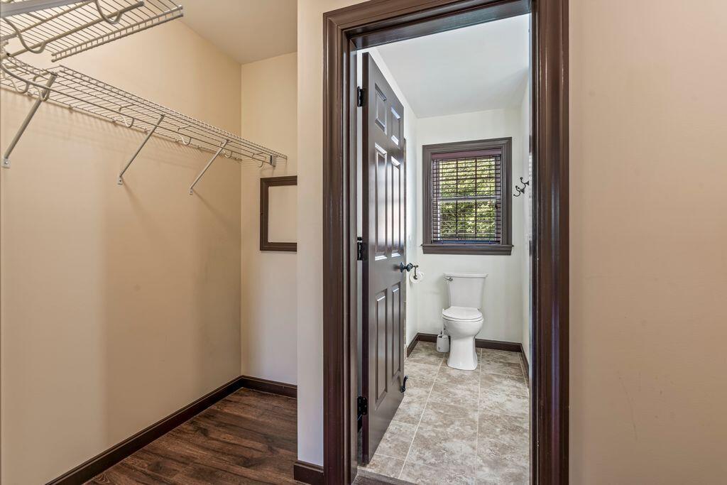 4 Dresser Road