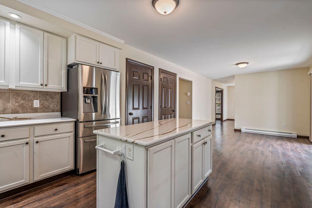 4 Dresser Road