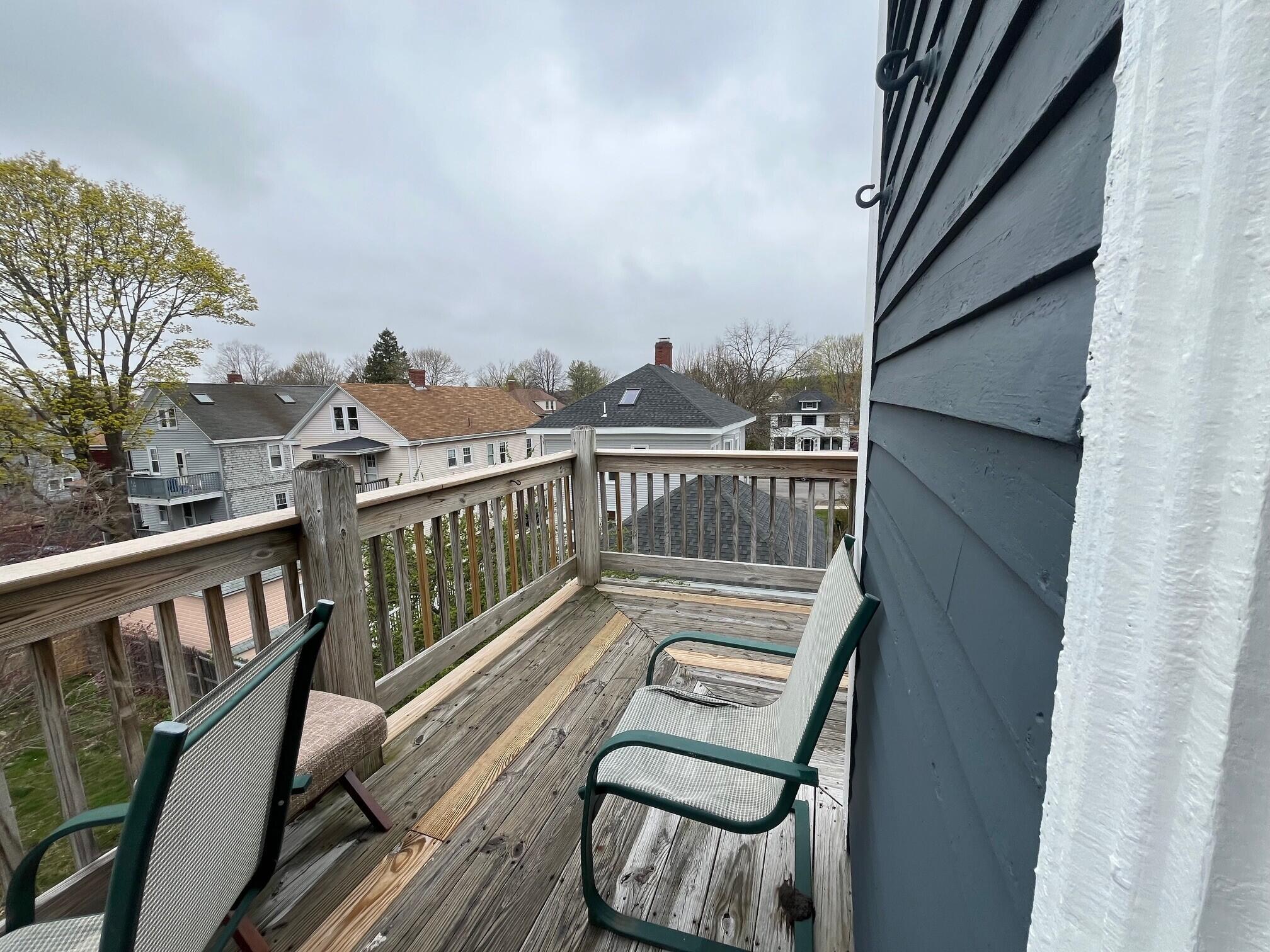 49 Montrose Avenue