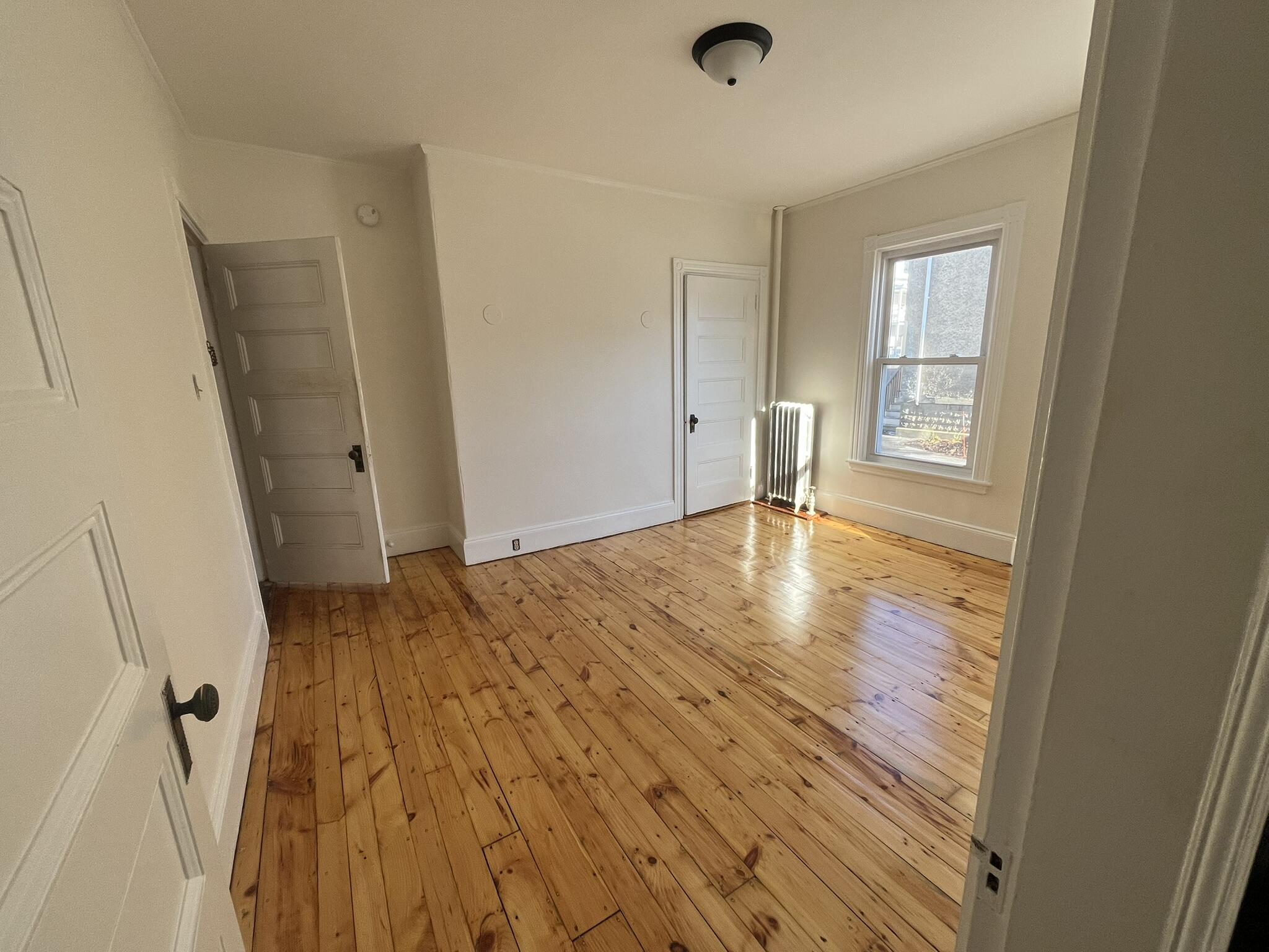 49 Montrose Avenue