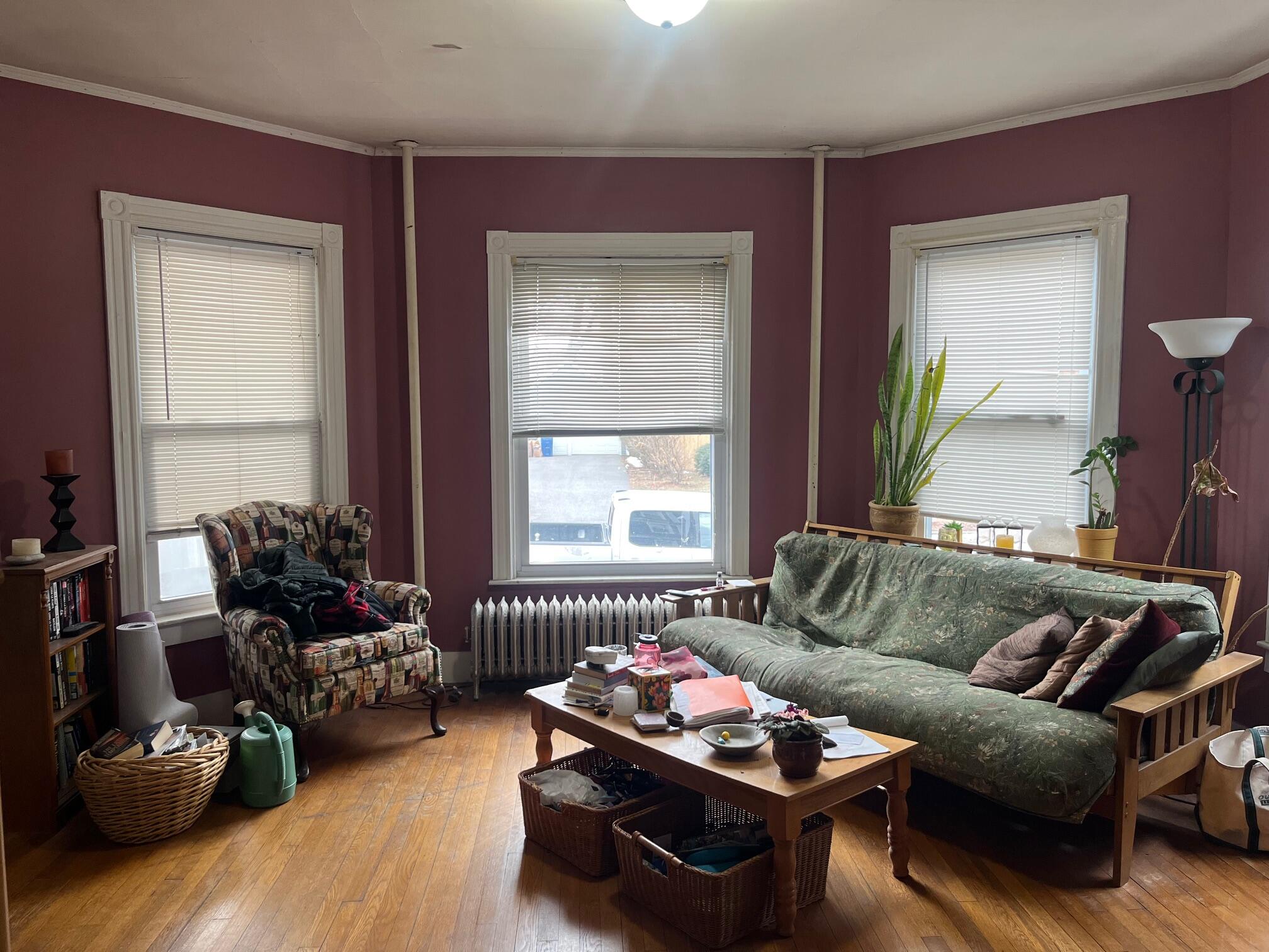 49 Montrose Avenue