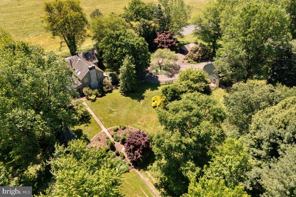5322 CARVERSVILLE ROAD