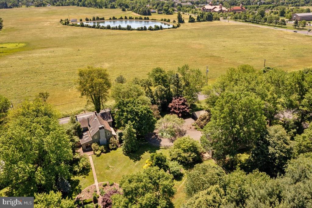 5322 CARVERSVILLE ROAD