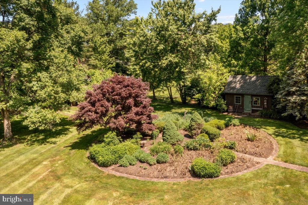 5322 CARVERSVILLE ROAD