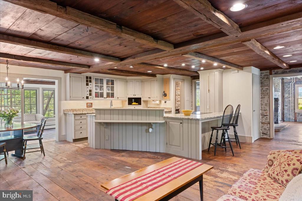 5322 CARVERSVILLE ROAD