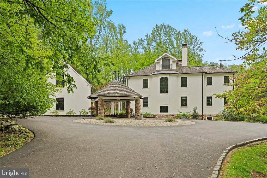 6450 OLD CARVERSVILLE ROAD