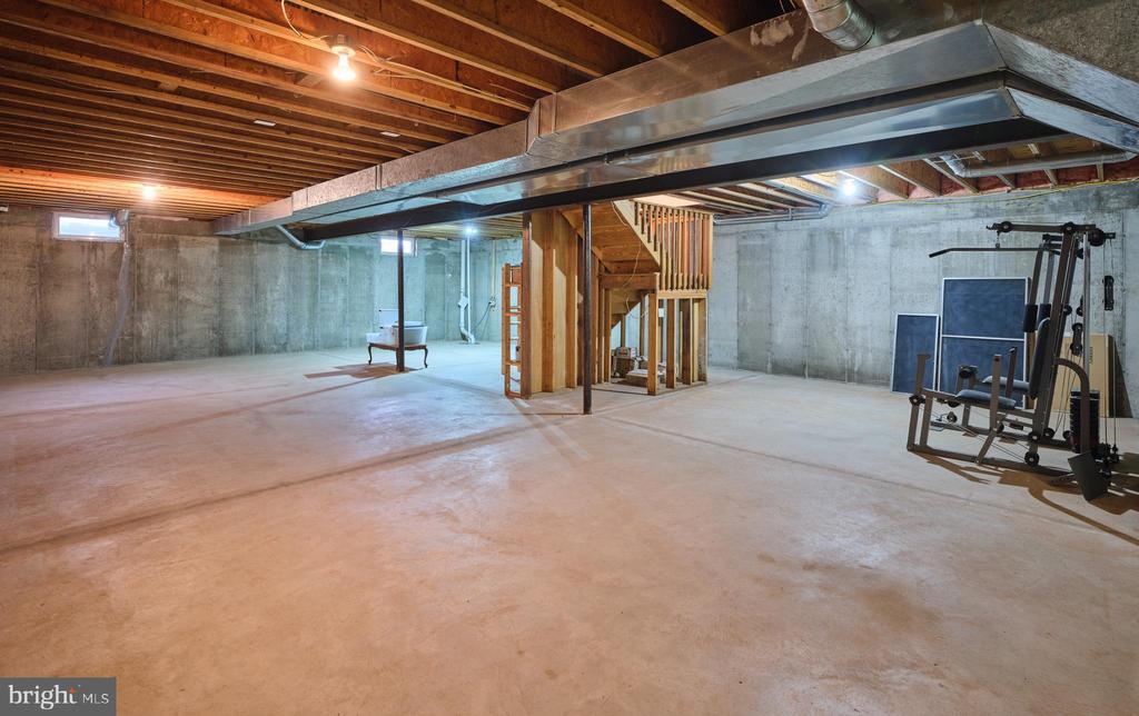 810 CALLOWHILL ROAD