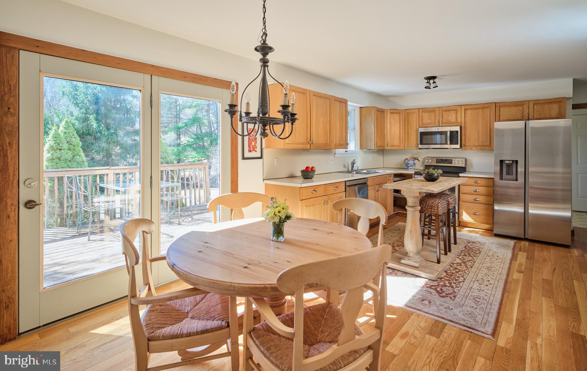 6724 UPPER YORK ROAD